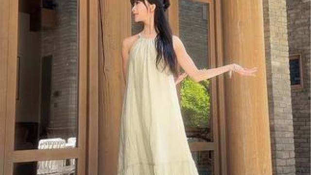 是风在动还是心在动呢！第一次尝试薄荷曼波式穿搭#minyi编舞 #洛春赋 #古风爵士 #和春天跳一支