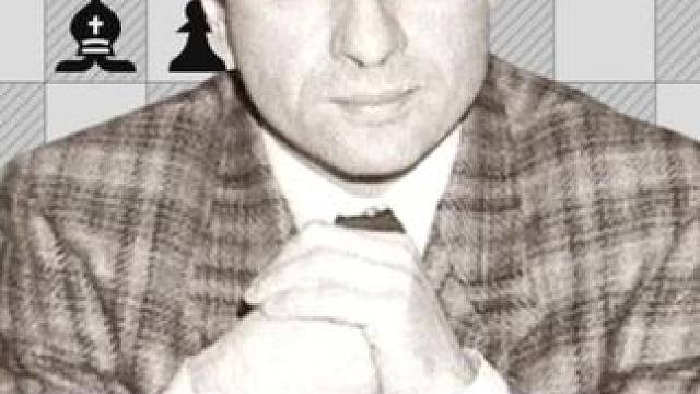 面朝大海，春暖花开；棋盘战局，思绪难猜！#国际象棋 #国际象棋是最妙的棋