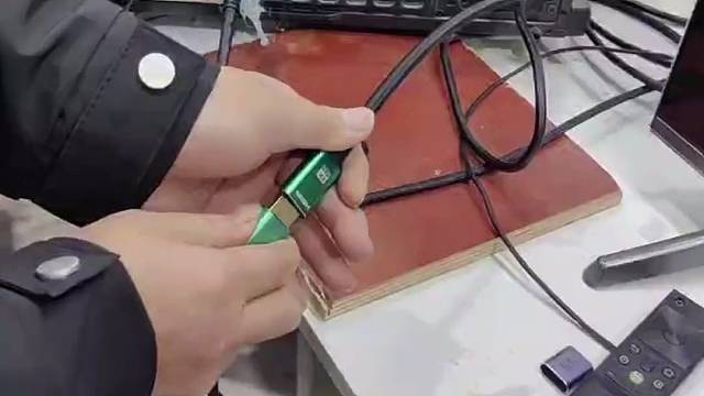 游戏直播专用8k高清线hdmi2.1版本