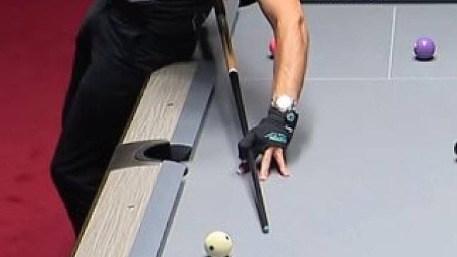 80后90后的你们有没有这样打过球，关键还要走球精准#台球 #台球是一种生活 #九球