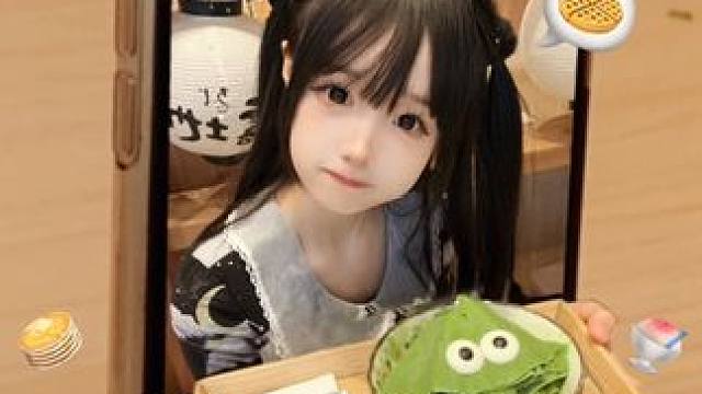 吃饭这么拍超可爱的！
用美秀咻就可以做啦，安卓也可以哦～wink画质修复一下更清晰～
#甜妹 #拍照