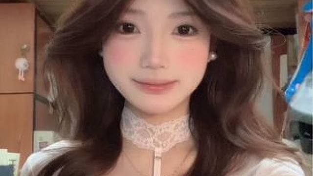 没有爱 世界会冻僵 ૮ ´͈ ᗜ `͈ ა♡
#手势舞 #甜妹 #甜甜的手势舞 #卷发