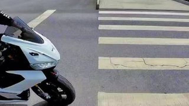 没有文案，尽情观看……