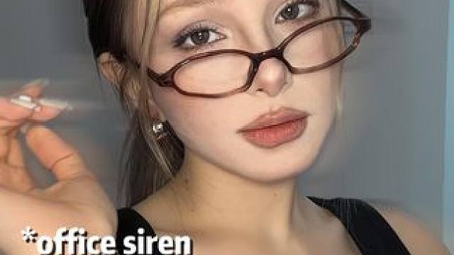 今天打卡了吗？#妆教 #办公室  #轻欧美 #眼镜 #美式