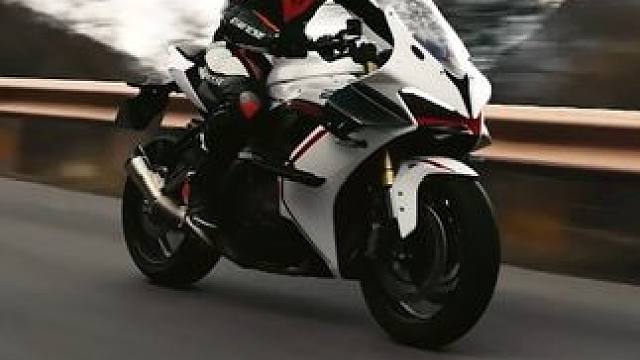 骑国产车真的拿不出手吗？#国产车 #国产摩托车 #机车梦 #机车刘宸予knight