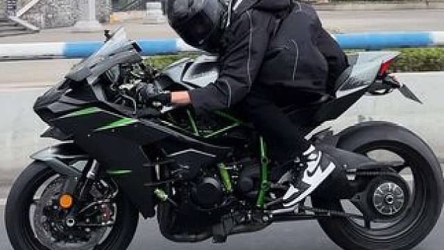 到底是什么样的人才会喜欢机车？#机车