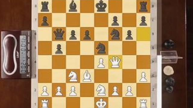 "Chess in shanghai"上周最精彩的一局棋，黑方错过了四步杀，你能找到吗？#国际象棋 