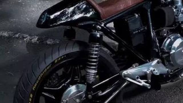 本田 Honda cb750 ，经典永不过时，奈何cb系列不引进 
#honda本田 #本田摩托车 