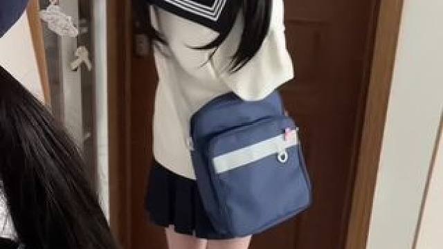 ⌯>ᴗo⌯ಣ
水手服就是最萌的！！
#日系穿搭 #春季新品 #水手服 #须弥芥子