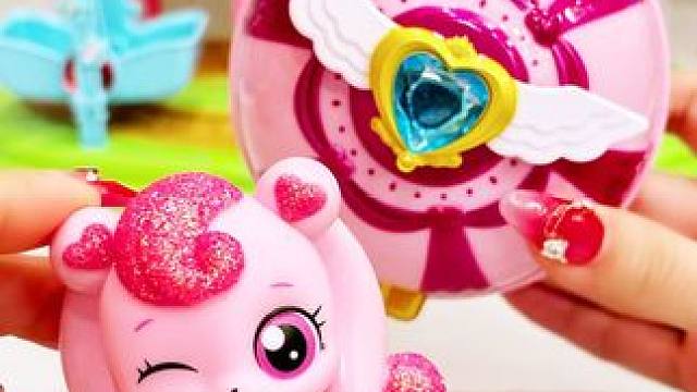 我是拆到隐藏款爱心萌可了嘛❓ 
#我的玩具分享 #奇妙萌可 #少女心爆棚 #日常拆盲盒 #爱心萌可