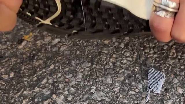 家人们，带有前掌zoom气垫，鞋底react弹性泡棉实战非常不错，你们觉得值不值 "飞马38 "