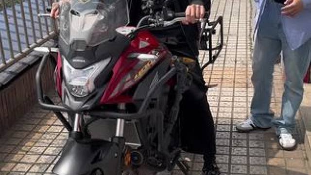感谢兄弟支持，租走本田CB400X。#热爱机车热爱生活 #让骑行成为一种生活 #租摩托车