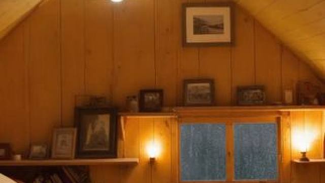 今天是雷暴天气，就住在温暖又舒适的阁楼小屋里吧！ #白噪音 #助眠声音 #助眠视频 #雨声助眠