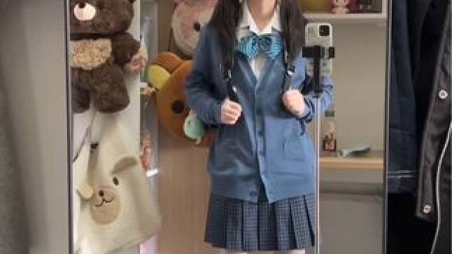 噔噔噔噔！本大王闪亮登场ᜊ•ᴗ•ᜊ
#jk日常 #jk制服 #须弥芥子