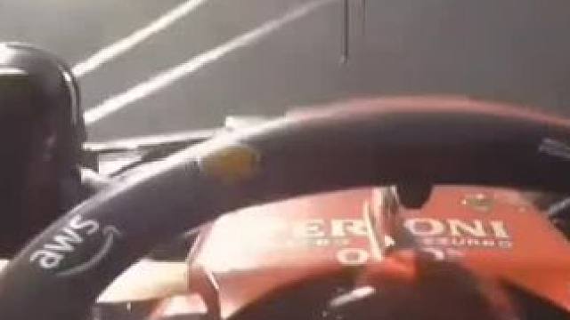 塞恩斯：就你叫维斯塔潘是吧？#f1 #塞恩斯 #澳大利亚大奖赛 #贴地飞行 #方程式赛车