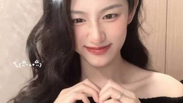 听说你们想我了？#御姐 #2ofheart手势舞