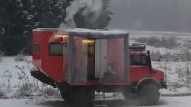 两口子的雪地房车露营之旅 #房车旅行 #雪地露营 #解压 #房车生活