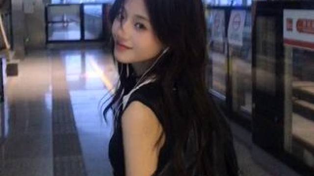 每天都是绝版#ootd穿搭 #氛围感 #不被定义的才是风格