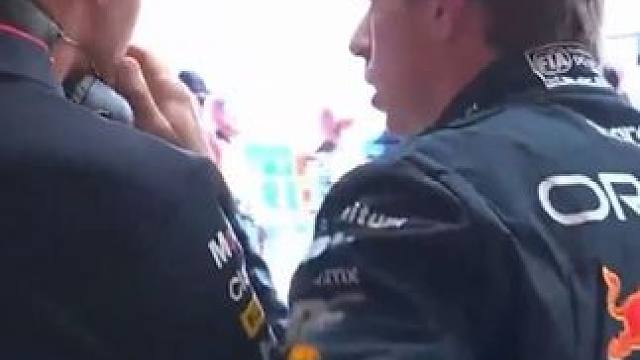 潘子废了今天，打败红牛的只有它自己#f1 #维斯塔潘 #f1红牛车队 #f1澳大利亚大奖赛