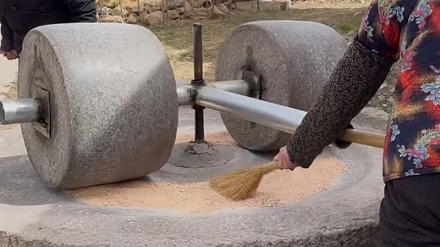 第一次见双碾子