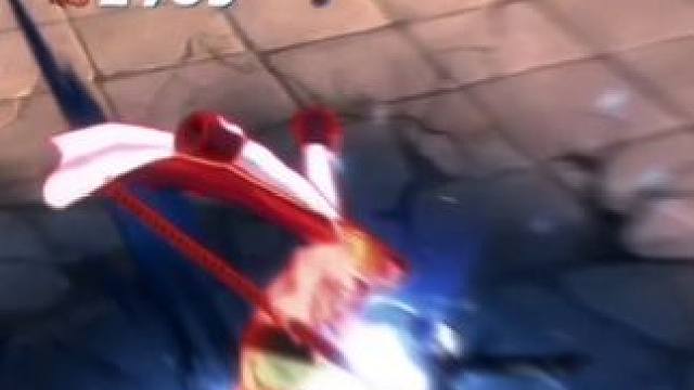 白胡子老爹一旦发威，不管你是四皇红发还是世界第一剑豪鹰眼或是未来海贼王的左右手，通通去玩过家家吧！#