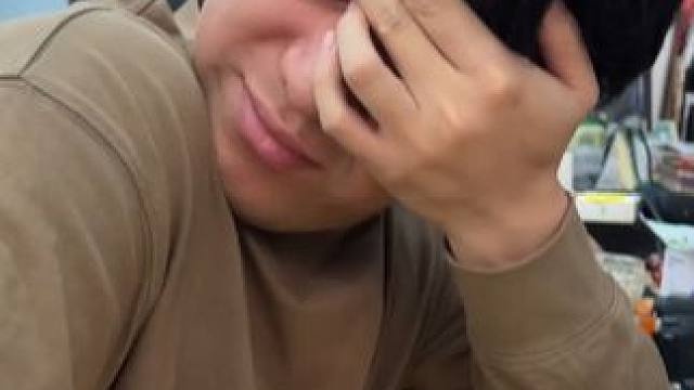 大桶装的魔鬼辣面，巨香巨辣，真的越吃越过瘾#泡面#方便面#泡面#火鸡面#魔鬼辣面