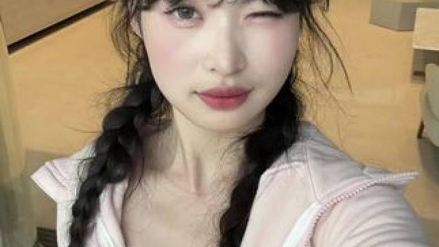 泪水打湿香辣鸡腿堡 我发誓再也不会恋爱脑 #好土好喜欢 #分享照片 #今天长这样