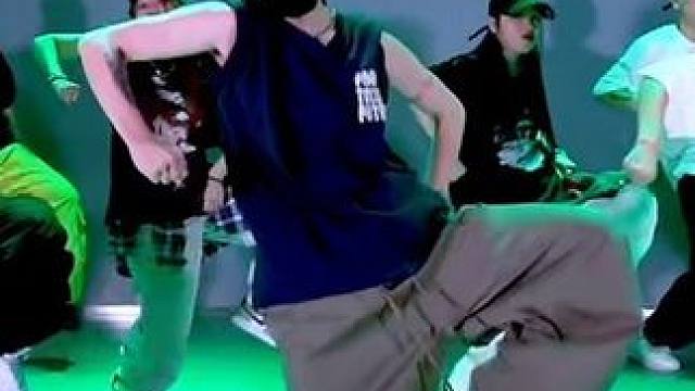 今天是小帅#雪灵编舞 #hiphop基础
