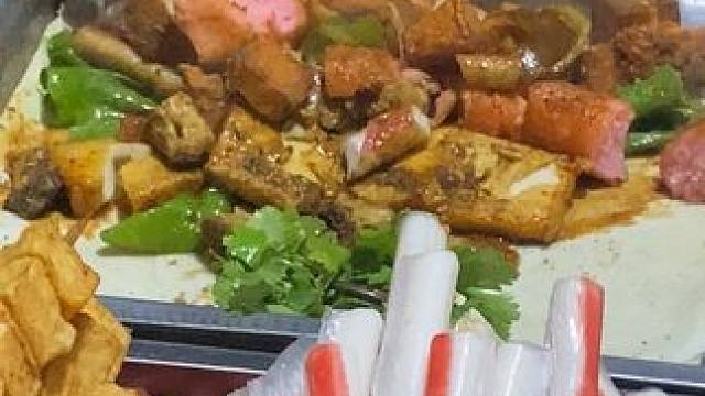 夜市里的烟火气~