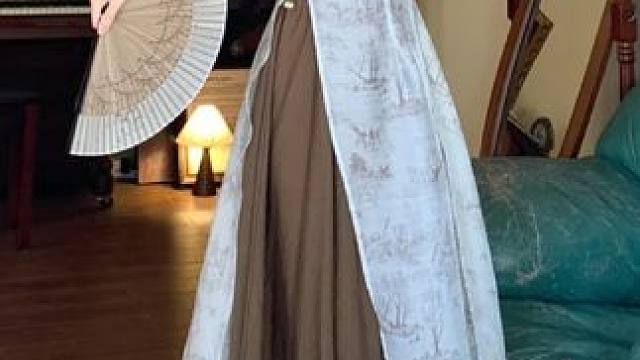 我发现我真的有买漂亮衣服的天赋！旗袍罩衫➕吊带裙新中式的清冷感我真的太爱了！咖色上身就是温婉气质的民