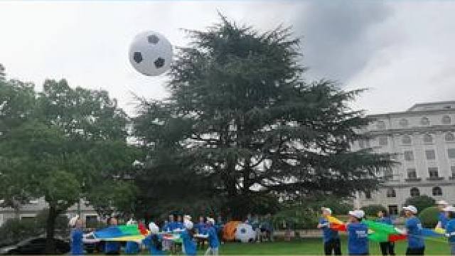 #团建游戏#趣味团建#叫我大掌柜 考验团队配合的小游戏团队金字塔✌#团队游戏#团队金字塔