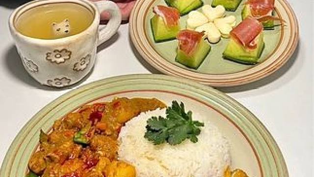 沉浸式做午餐｜泰式椰香咖喱鸡肉饭➕蜜瓜火腿➕柠檬水#vlog日常 #一人食记 #午餐