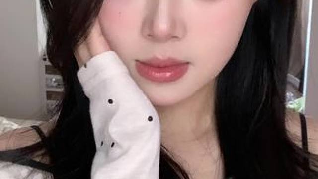 快来画这个小猫妆，简直是纯欲天花板！！#女大学生 #化妆分享 #纯欲 #小猫眼线 #百万美妆新星计划