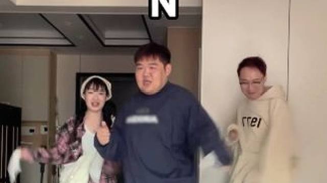 越颠越快乐 #老猫牛楠 #颠奶 #越南鼓卡点舞 #越南卡点舞开始玩变速了