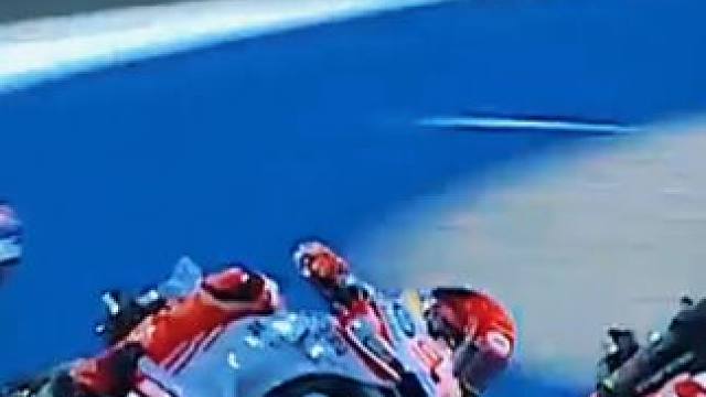 还是压弯快乐 #压弯 #机车 #摩托车 #motogp #速度与激情