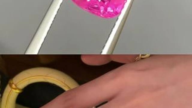 2.10ct 马亨盖尖晶石 
实在是太亮了，超强的霓虹感没有暗域，是高品质马亨盖该有的样子，晶体干净