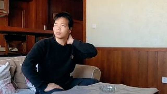 想不到80块入住的豪华宾馆竟然还是个观景房，真是捡了个大便宜了 #房车旅行 #海滩露营 #宾馆住宿 