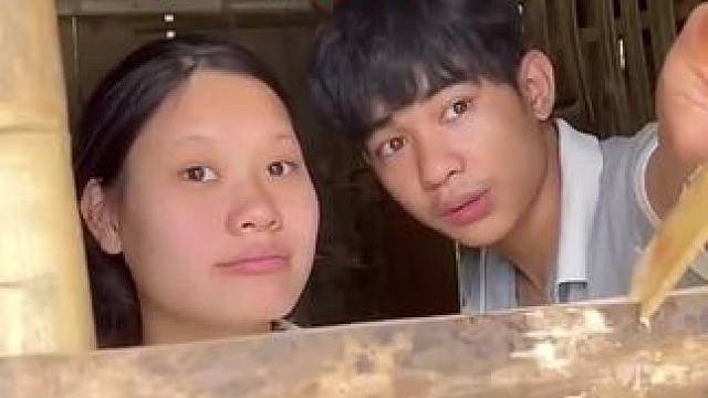 不好了，阿杰母亲驱赶小雯，小雯该如何抉择#野外生存 #农村生活#准妈妈