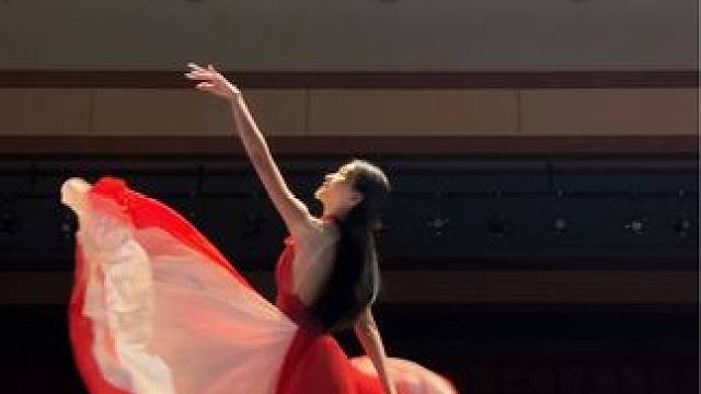 永远的紫荆花 在爱之下 茁壮发芽
#紫荆花盛开 #又到了紫荆花盛开的季节