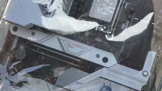 下班了的都进来解解压#diy电脑 #组装电脑