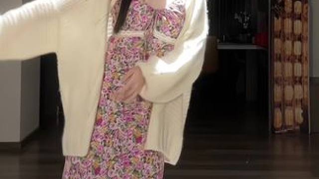 #舞蹈 “看春光咿呀咿呀摇摇晃晃～”#春天#碎花裙 #画中游