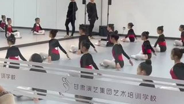 家里有小朋友的一定要看这条！#甘肃演艺集团艺术培训学校#兰州少儿艺术培训#少儿舞蹈#艺术教育#赢在起