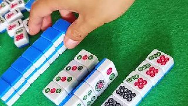 #富豪麻将 遇到这种情况我该怎么办？，颤抖的手？#麻将搞笑