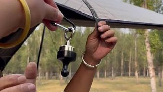 天幕帐篷，没有地方挂灯，挂东西，试试这个磁吸挂钩#户外露营 #高性能实用工具 #帐篷 #户外必备