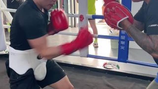 #拳击 #日常训练 #实用拳法 #坚持训练 #蜕变过程