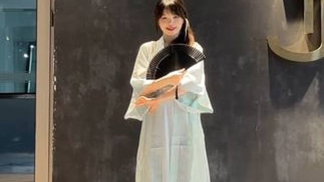 我扇扇扇 #浅跳一下 #芒种 #汉服