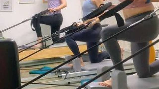 60分钟普拉提核心床让你5分钟看完，喜欢记得点赞收藏哦，喜欢口令讲解版的亲们，下方评论区留言告诉我哦