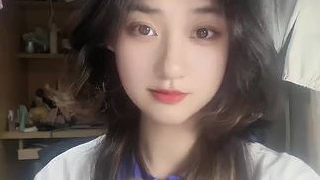 #笨蛋美女 #一起跳甜妹手势舞 #这个手势舞甜度超标了 #手势舞 #甜妹 活跃一下