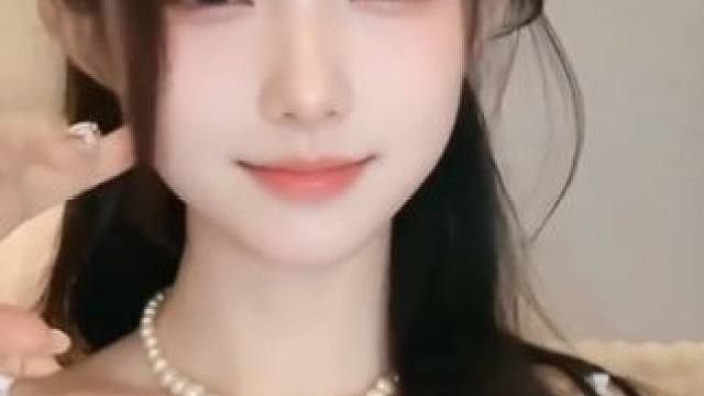 这样的微笑我自己都会迷恋，难道你不会？#你的甜心啊 #你的小甜甜 #恋爱选我我超甜 #邻家女孩 #傻