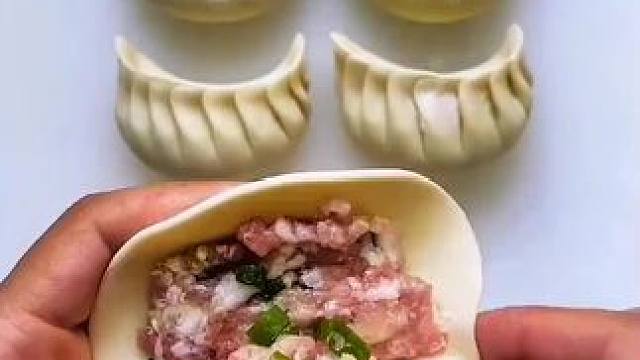 给大家分享花样饺子做法，赶紧做起来试试吧#我的厨房日记 #好物推荐 #学会快去试试吧 #懒人美食教学